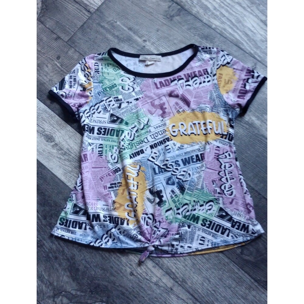 Urban Freedom Girls 14/16 Multi-Color Newspaper Print With Black Trin Top, Vtg